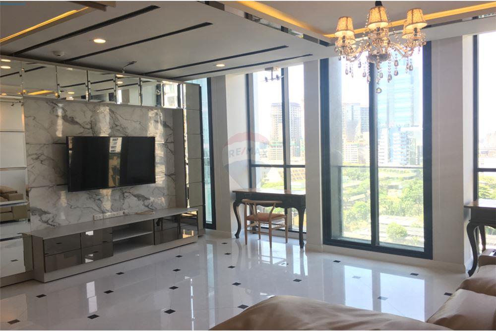 Condo for sale Noble Ploenchit 